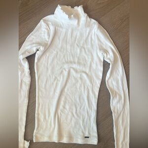 Hollister  Ribbed Long Sleeve Top slim Tee